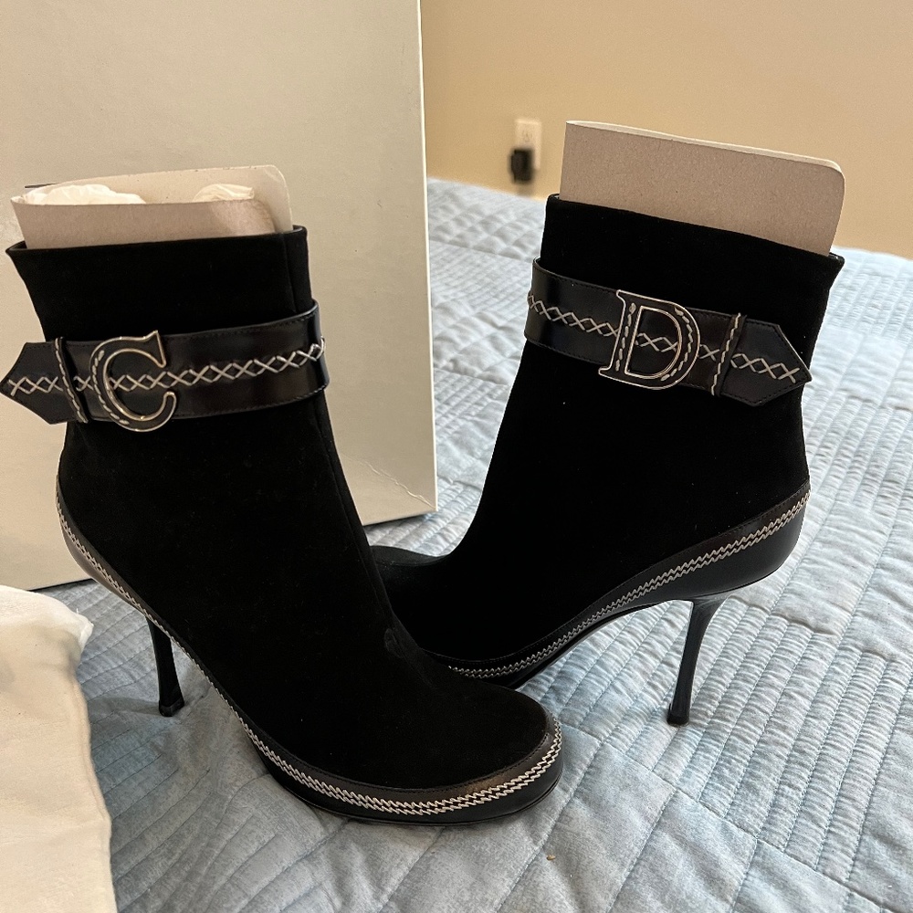 Dior  ankle boots black suede- Brand NEW-SIZE 37 (7)